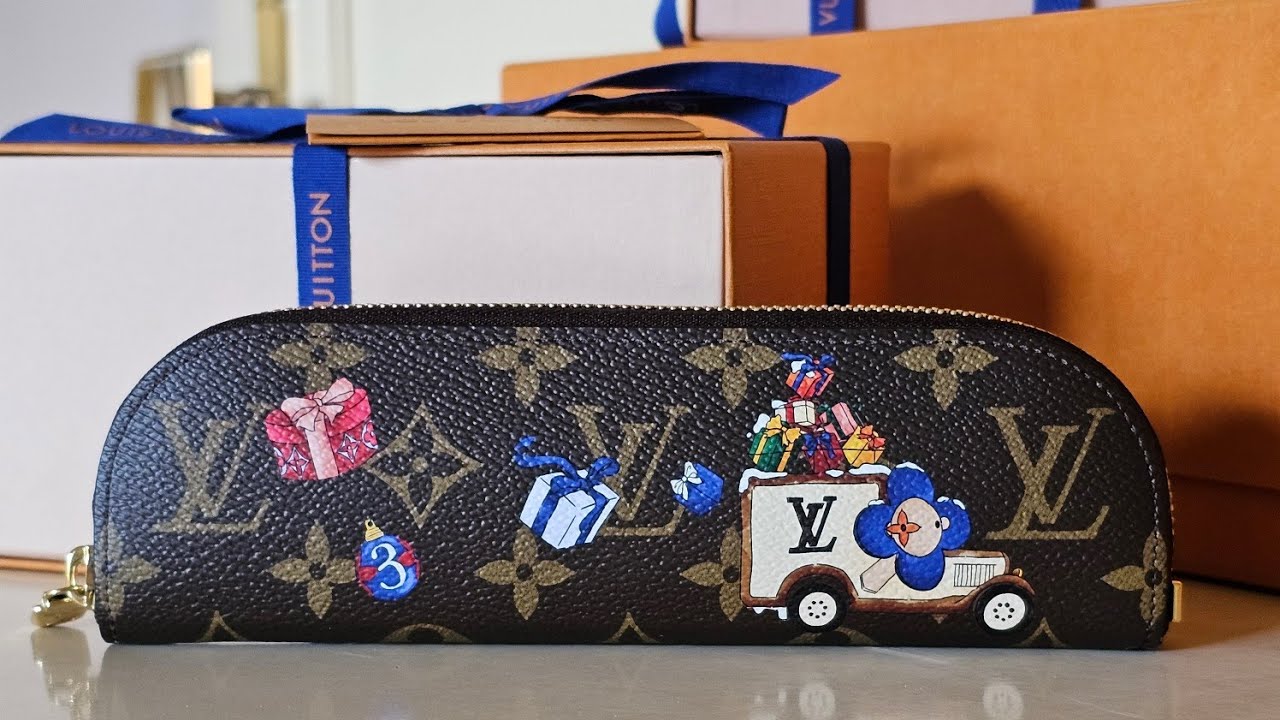 LOUIS VUITTON pencil case Charlotte Christmas 2025. Estuche Charlotte monogram Navidades 2025