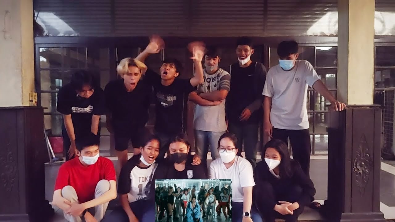 Jessi - Cold Blooded (with SWF) MV Reaction by Max Imperium [Indonesia]