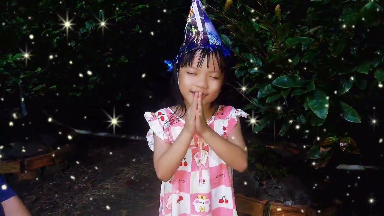 BỮA TIỆC SINH NHẬT ĐƠN GIẢN. 