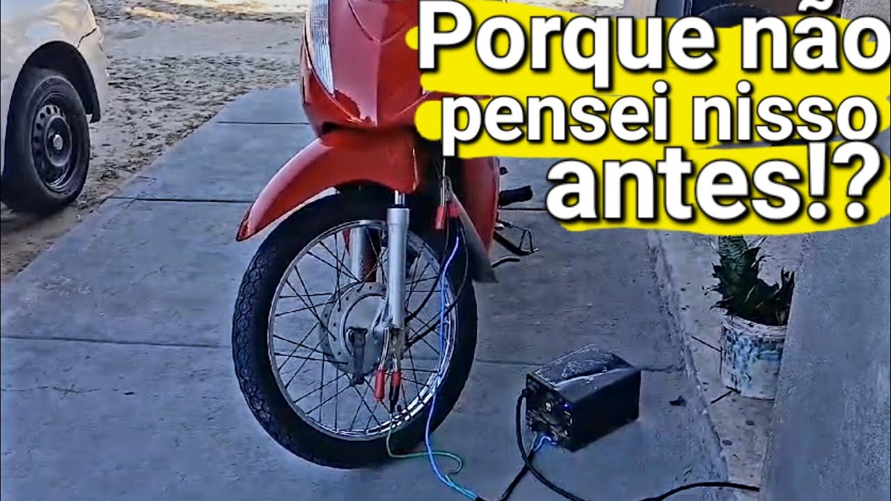 Como dar carga na bateria da biz sem precisar tirar carenagem ESSA VOCÊ NUNCA VIU