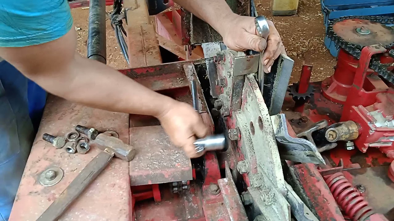 como trocar as faca da enciladeira  pra cortar o capiaçu