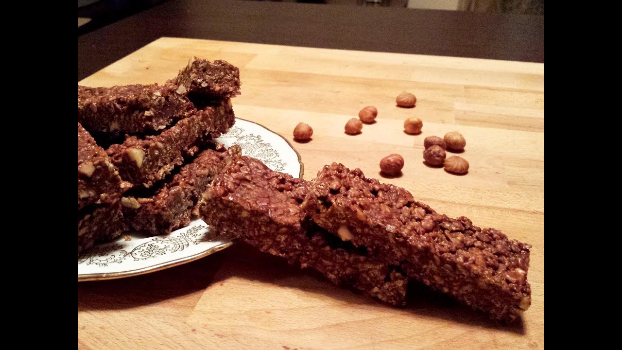 Barrette ai cereali con nocciola e cioccolato - Le video ricette di Lara
