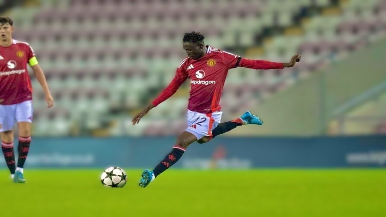 Sékou Koné Man United Highlights 💥 Best Skills, Goals & Passes 2025