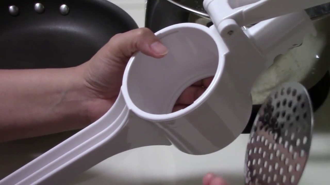 Metaltex Potato Ricer | HowToTo