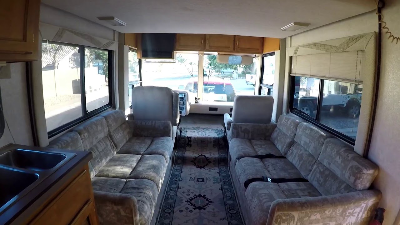 Tour a Safari Trek 1997 Class A RV Motorhome For Sale in Arizona