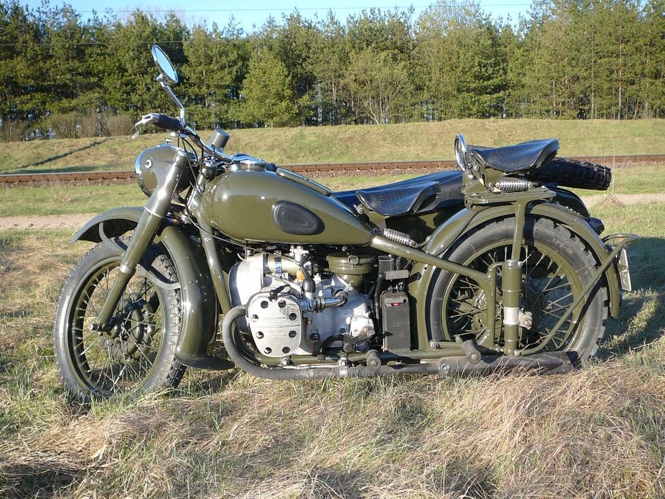 M 72, MW 650 - jazdy uliczne