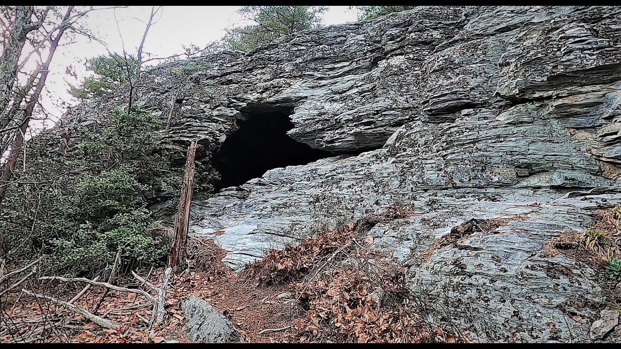 Hidden Caves And Revisiting A Plane Crash Site At Hanging Rock State Park - 03/06/22