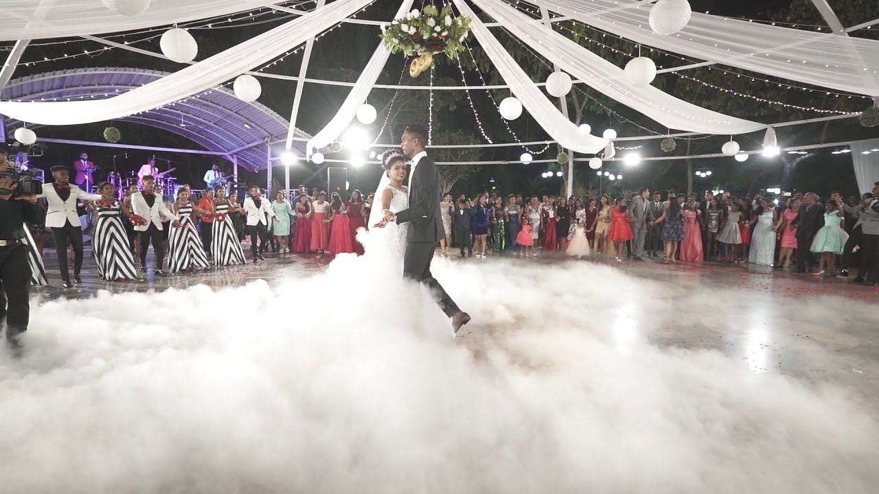 Wedding first dance Lenny + Rayna