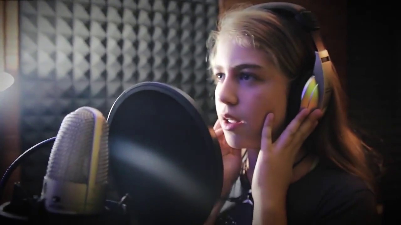 קליפ בת מצווה אולפן - אולפני קליפ נולד רמת השרון 03-7447571