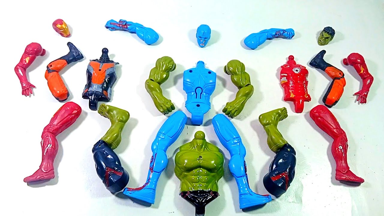 ASSEMBLE AVENGERS TOYS..CAPTAIN AMERICA vs ANT MAN vs IRONMAN vs HULK SMASH.. 