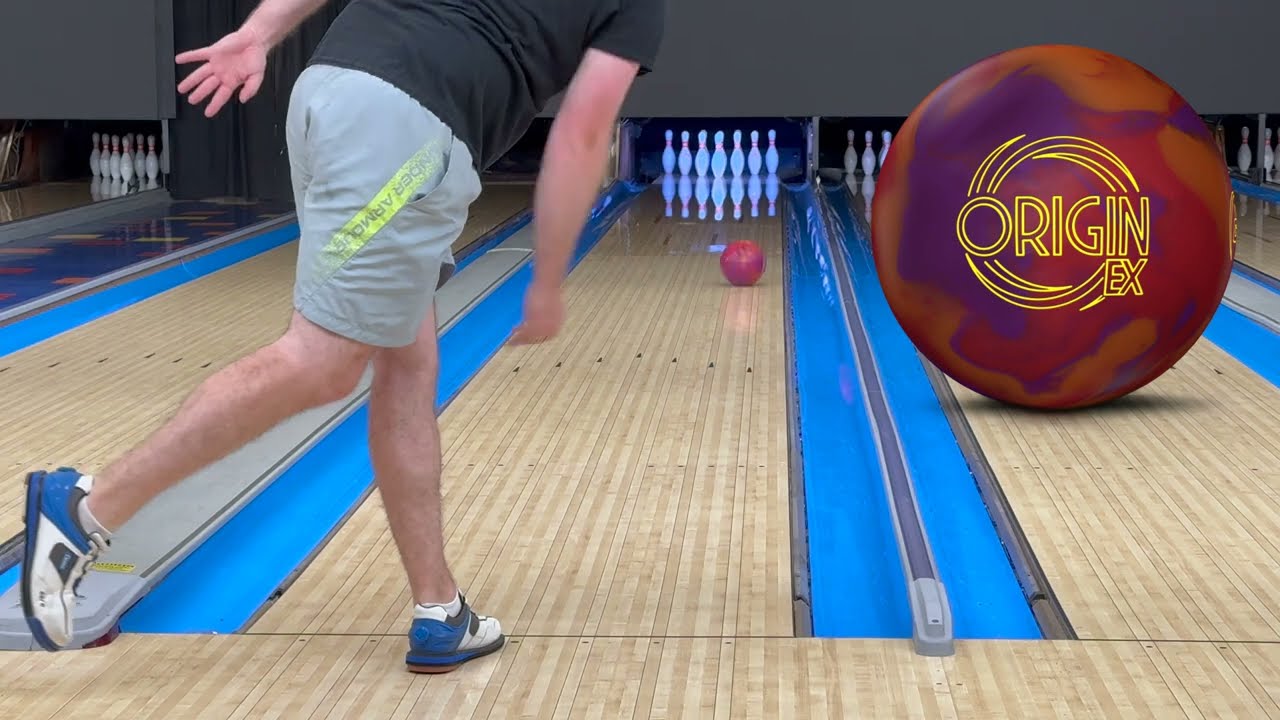 900 Global Origin EX vs. Roto Grip Gem | House Shot Showdown!