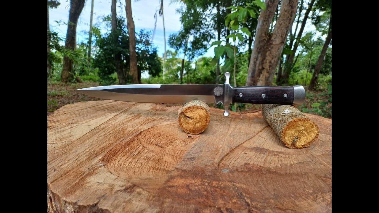 FACA ASSASSINA - BUD A