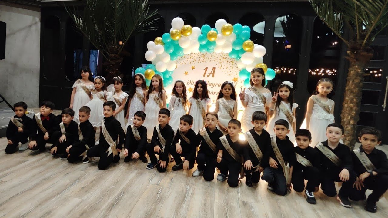 Flashmob. Əlifba bayramı rəqs. 1A . Dans gösterisi