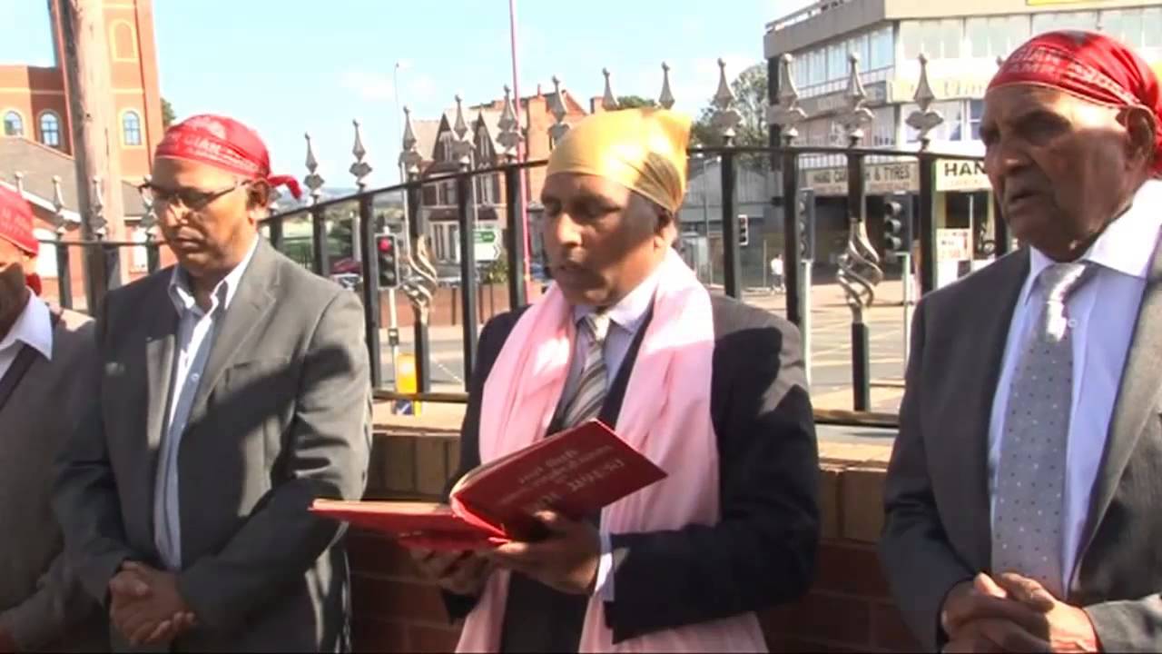 Flag Ceremony 7.9.14 at Bhagwan Valmik Mandir UK 1