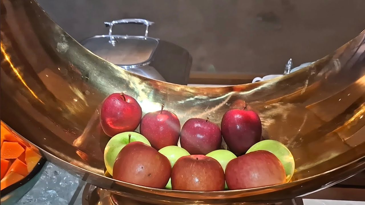 BUFFET BREAKFAST AT FAIRFIELD BY MARRIOTT BEKASI COMPLETE VIDEO