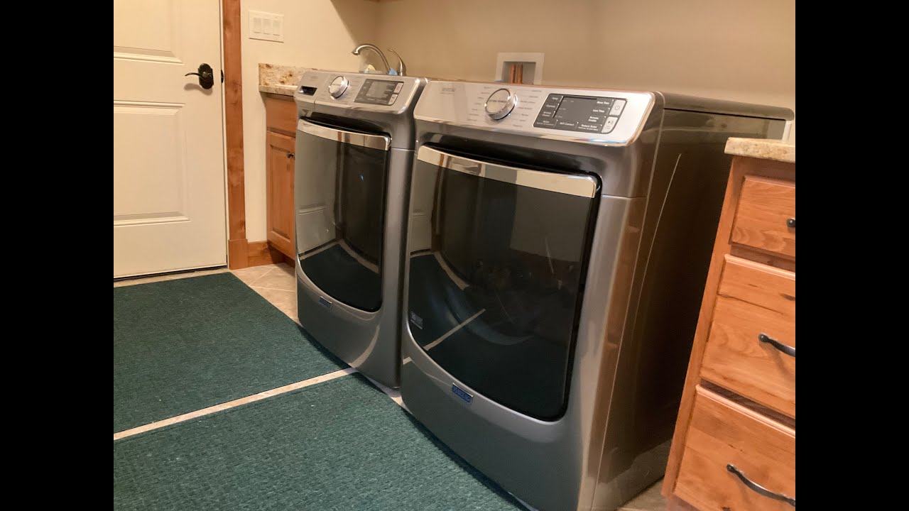 The New Maytag 8630 Front Load Washer & Dryer - Installation & Wash!