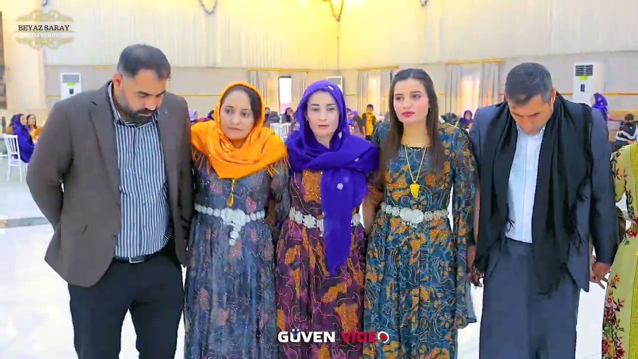 TUNCER AİLESİ - MELİKE & SERHAT - PART 3- BEYAZ SARAY D&Uuml;Ğ&Uuml;N SALONU FOTO G&Uuml;VEN#İBRAHİMG&Uuml;VEN