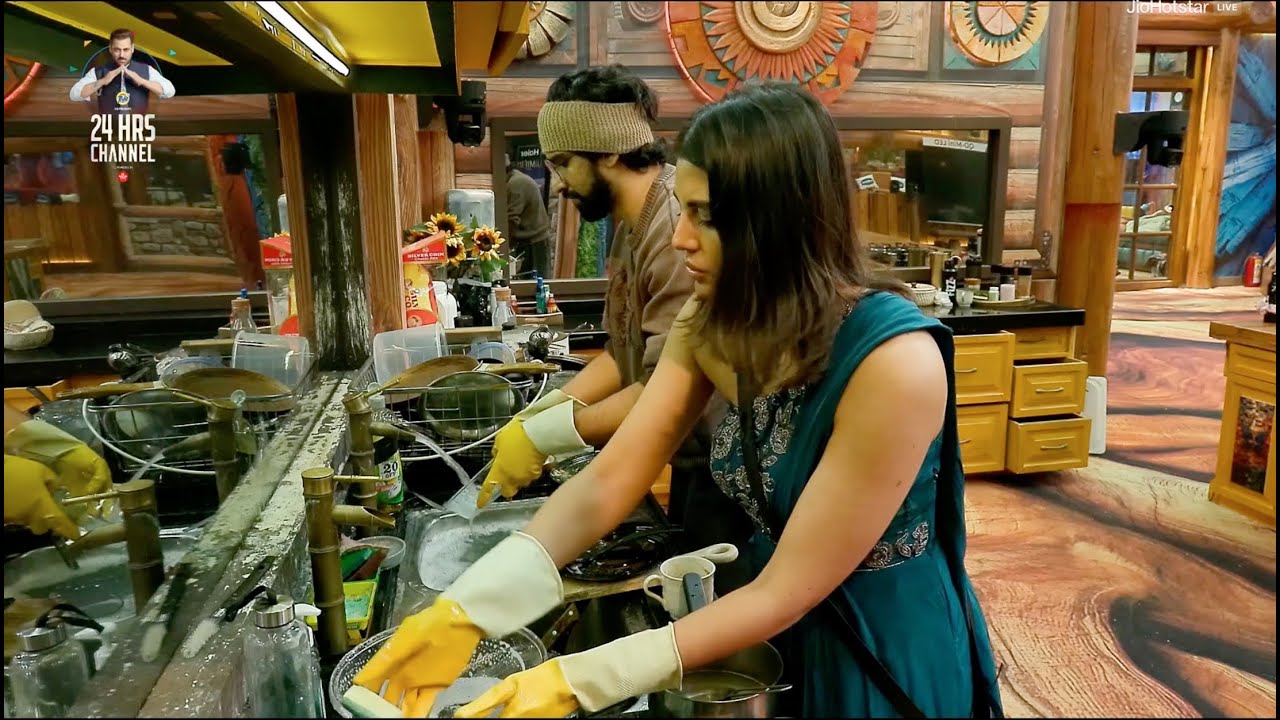 Bigg Boss 19 NEW PROMO 19th November 2025 Malti and Amal washing the dishes
