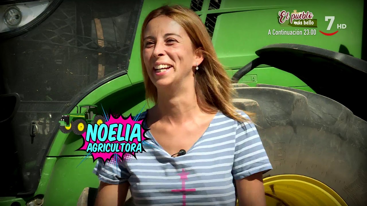 Mujeres en la granja (33/ Parte 2).- Con cabras y girasoles