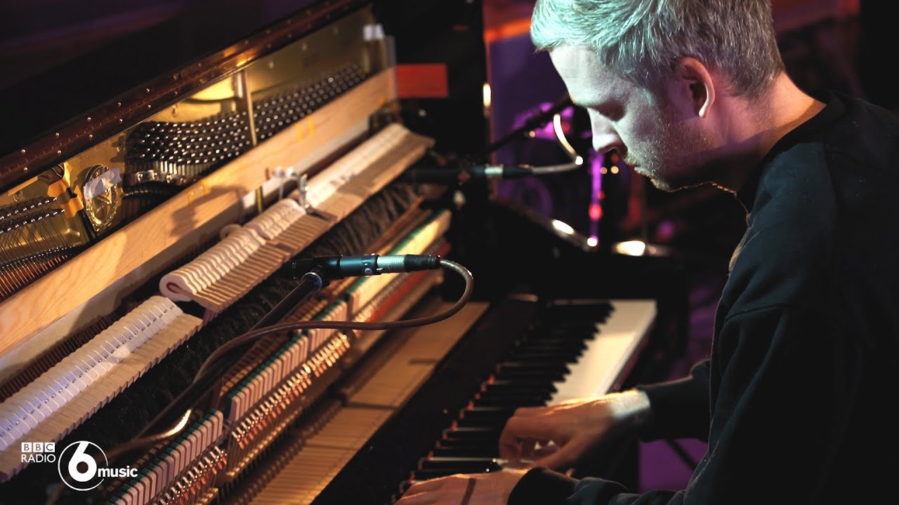 Ólafur Arnalds - Saman (Live for BBC Radio 6 Music)