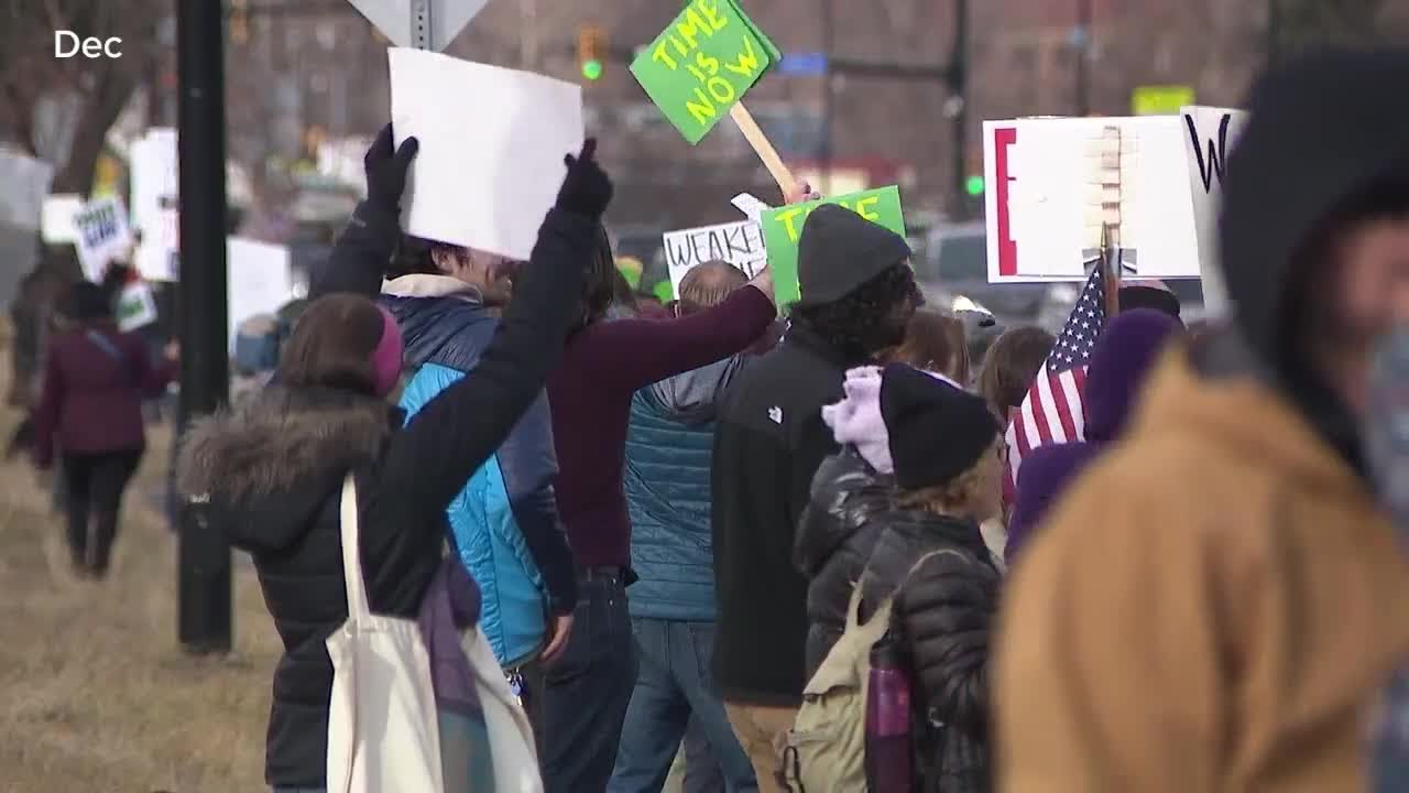 Жители Боулдера продолжают высказывать свое недовольство закрытием NCAR.
