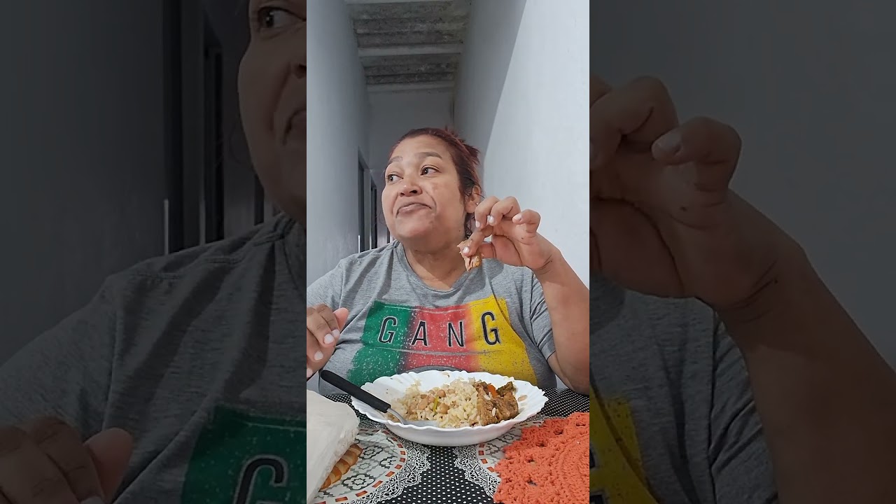 Oi, gente vamos almoçar fiz essa costela com quiabo e cenoura delicioso # 😋 
