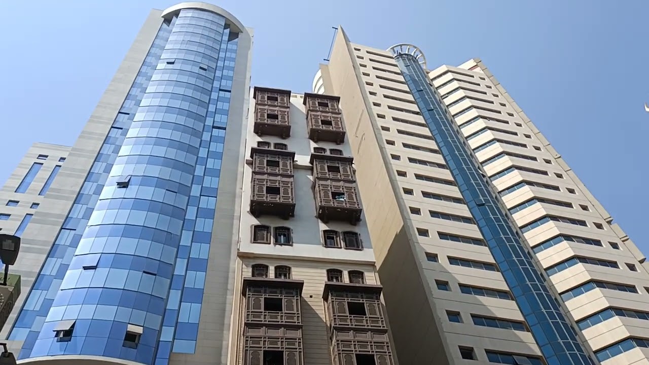 الطريق من ساحة الحرم الى فندق انفنتي شارع أجياد مكة سيرا على الاقدام