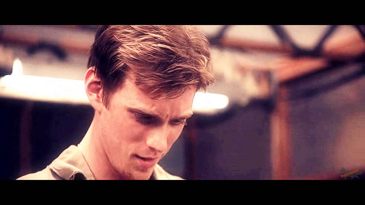 Ian and Wanda | Go Your Own Way