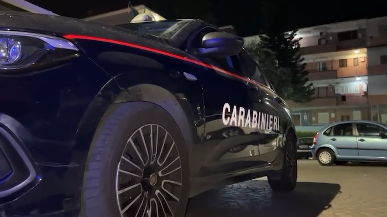Traffico di droga per il clan, blitz a Ponticelli: 31 arresti
