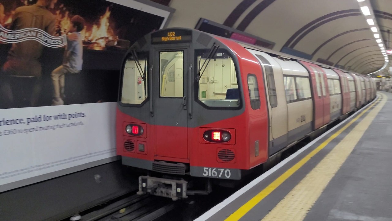 Northern Line: Waterloo - Kentish Town journey (1995 Stock) | London Underground
