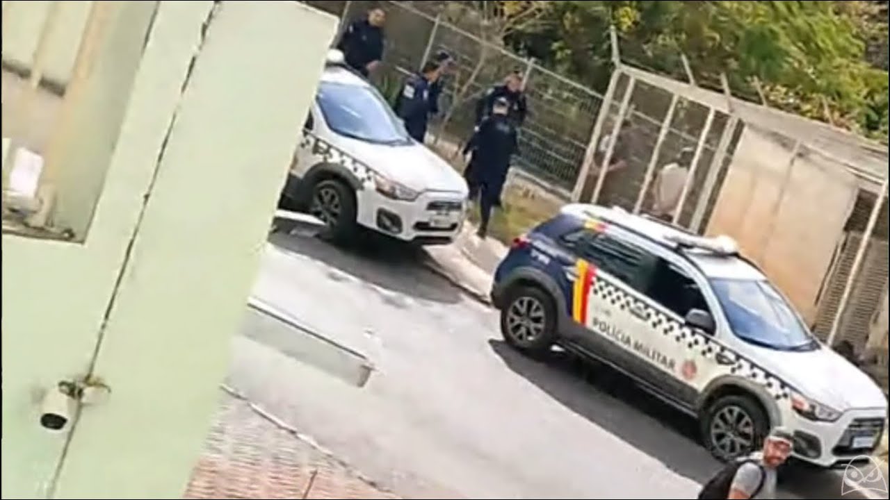 Intervenção artística (chamaram a polícia) feat OMIK