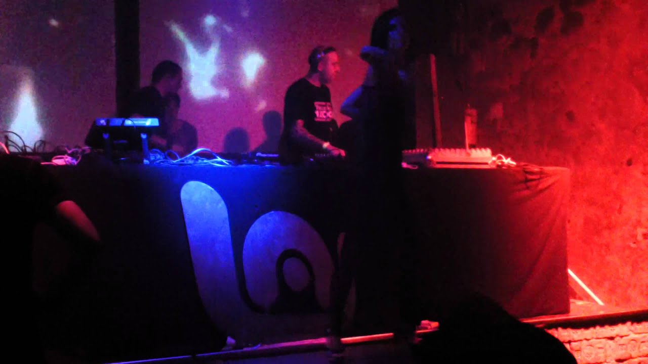 Sutter Cane | UAF. WarmUP | @ Club Cembrankeller Linz 20.05.2011 by. Obi1311