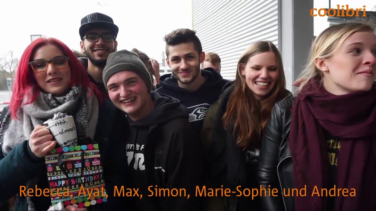 19 Stunden warten: Macklemore Fans in Dortmund