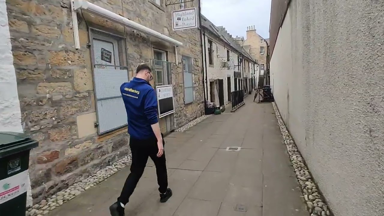 Scottish Tour: A wander around Elgin in Moray Scotland! 🤗👍