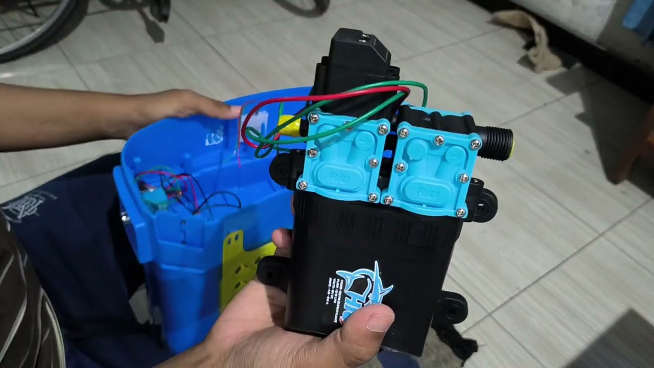Rakit Sprayer Balap Lagi dari Nol Menggunakan Dinamo Hiu Double Pump dan Aki Lifepo4 6,2Ah