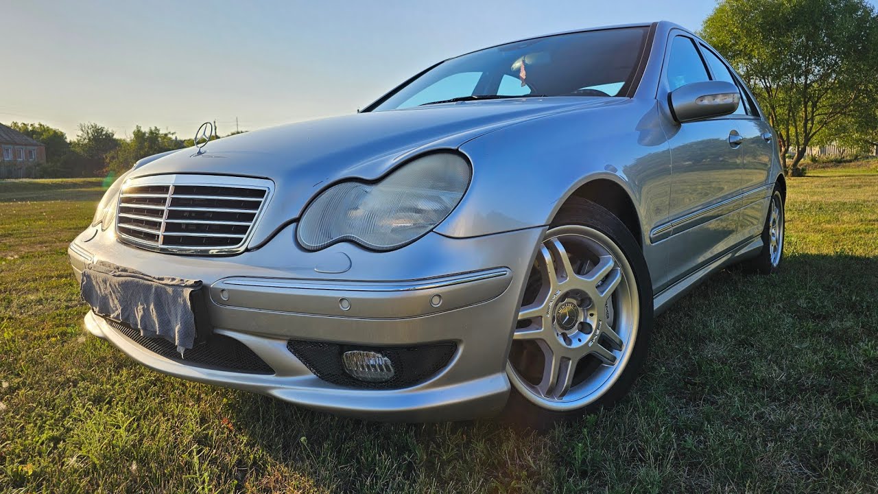 MERSEDES C32 AMG