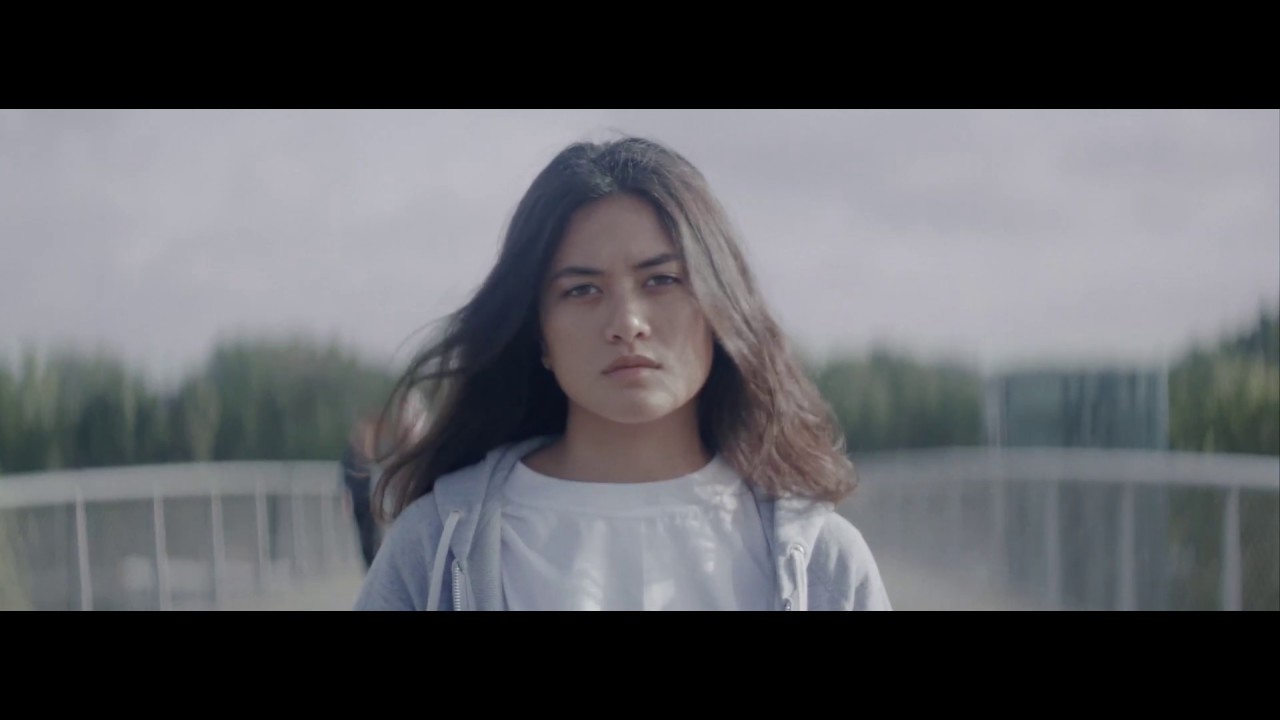Anoraak - Figure (Official Video)