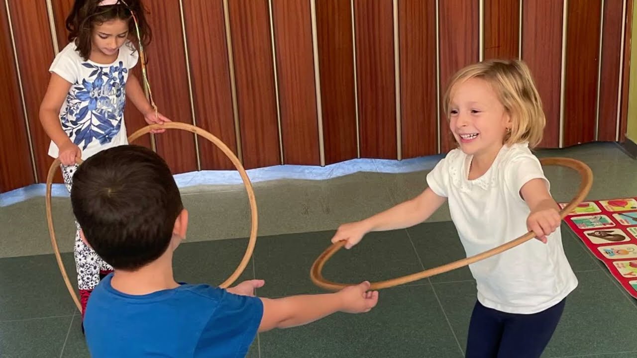 Infanzia di Sandigliano -  Festival dell'Innovazione Scolastica - Muovere il corpo e la mente