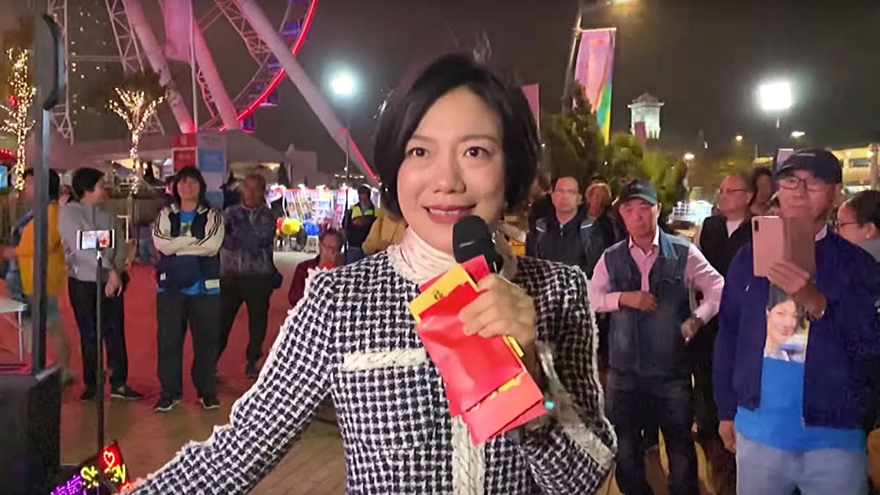 2019.12.18 開場第1節 (彎彎的月亮, 京華春夢, 你怎麼說, 償還, 無奈那天), 香港旺角小龍女龍婷 @中環10號碼頭街演