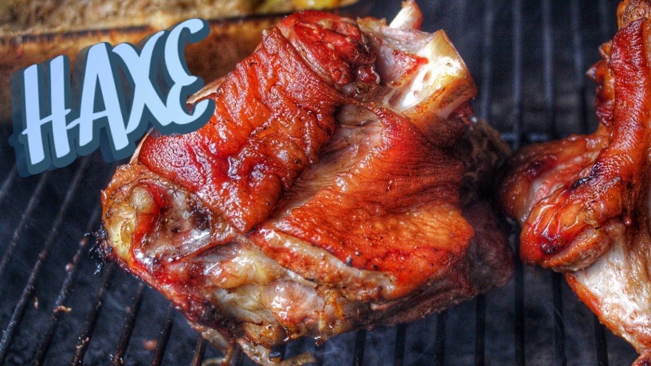 SMOKED GERMAN SCHWEINSHAXE with SAUERKRAUT - english BBQ-Video - 0815BBQ