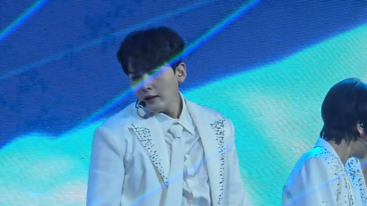 260102 U - 슈퍼쇼10 (싱가포르) 첫날 (려욱 직캠)
