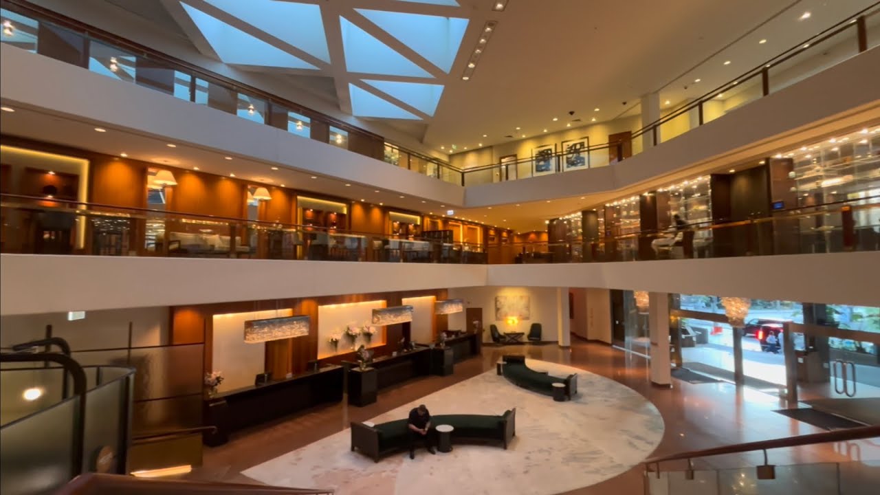 Hotel Review for Four Seasons Hotel in Sydney, Australia 
