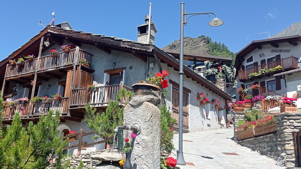 Weekend in mezzo alle montagne⛰️⛰️ di Ala di stura،