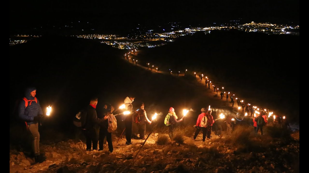 Los Reyes Magos llegaron a Elda en la noche más mágica del año