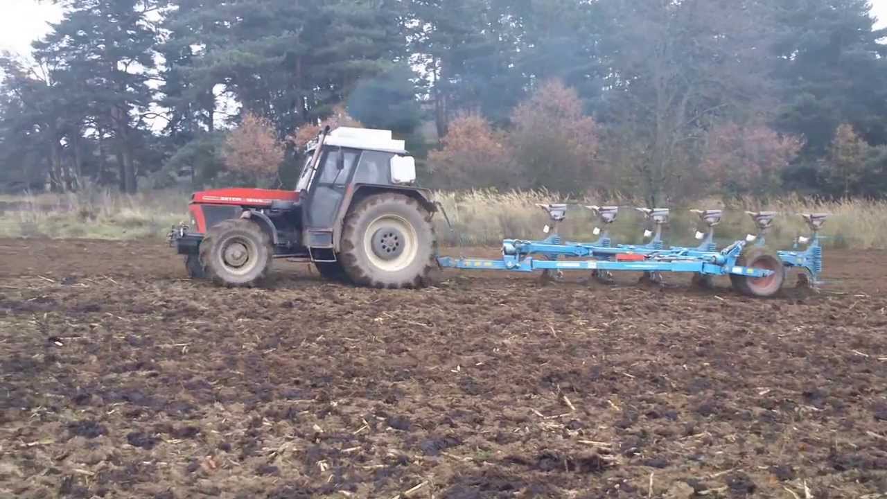 Zetor 16145 s pluhem Lemken