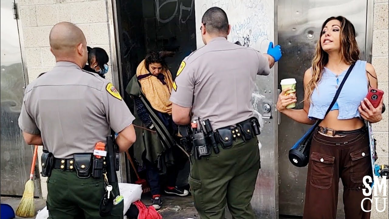 Weekly Homeless Encampment Clean-up in Venice