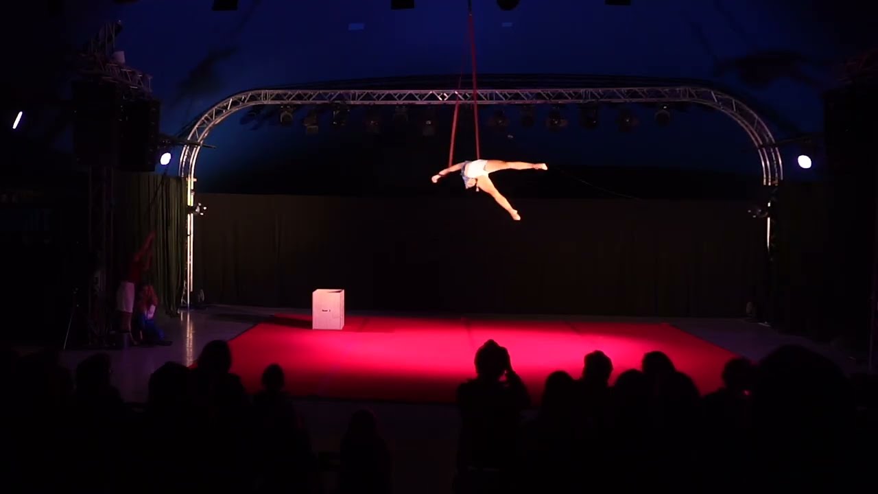 Solo sangles aériennes - 2022 - spectacle 