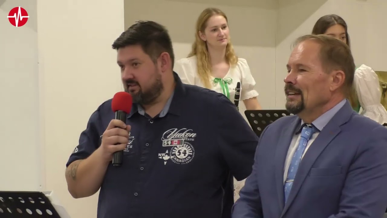 Pod Omšenskou Babou si uctili seniorov koncertom Dychovej hudby Mošteňanka Omšenie 11.10.2024