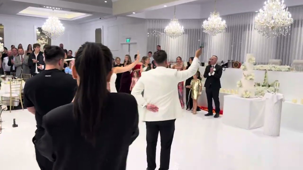 Medena band - Macedonian Wedding Entrance