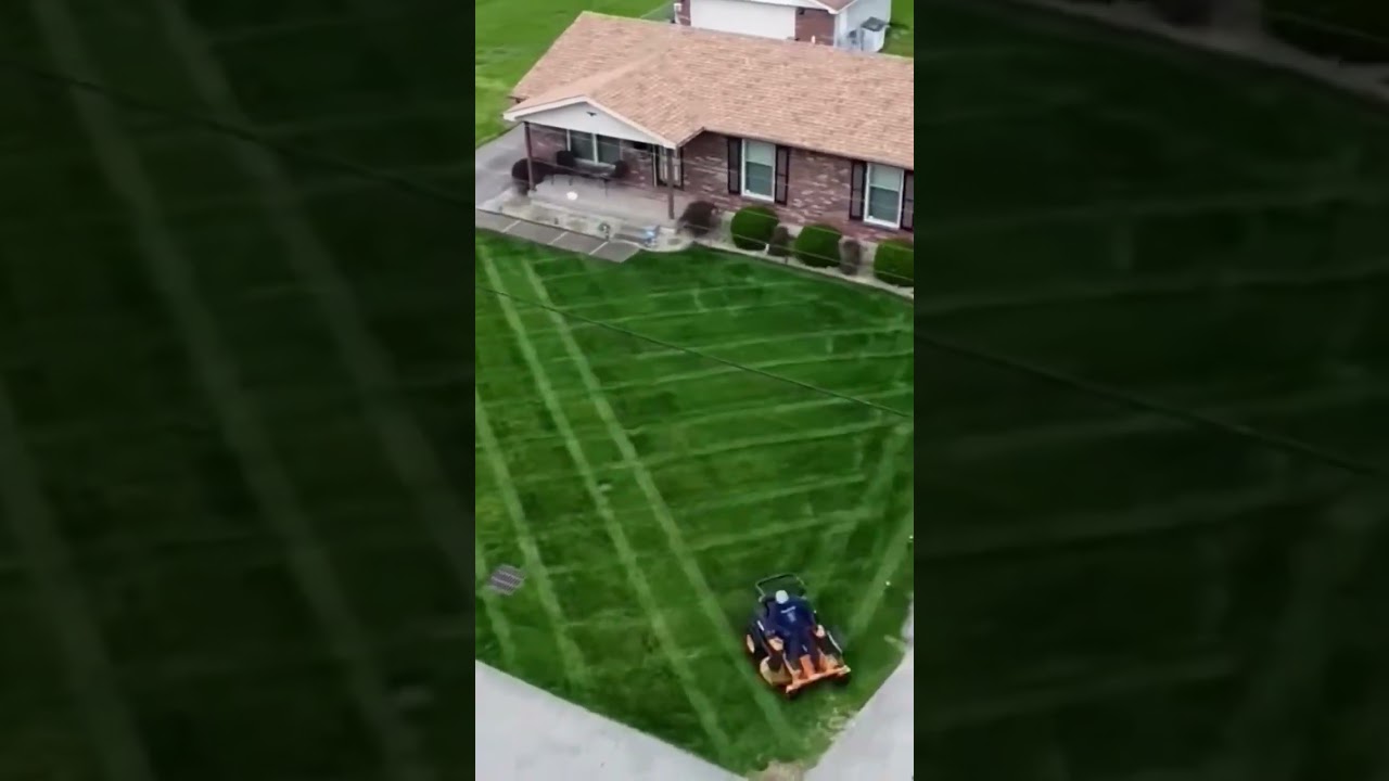 Sharp Lawn Corners and Crisp Grass Edges with Clean Angles ✂️ | #grasscutting #lawncare